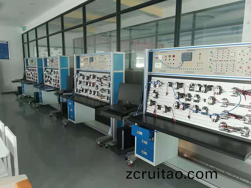 氣(qi)動(dong)實(shi)訓(xùn)(xun)室(shi)