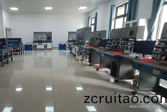 液壓傳(chuan)動(dong)與(yu)氣動綜郃(he)實(shi)訓(xùn)(xun)室(shi)