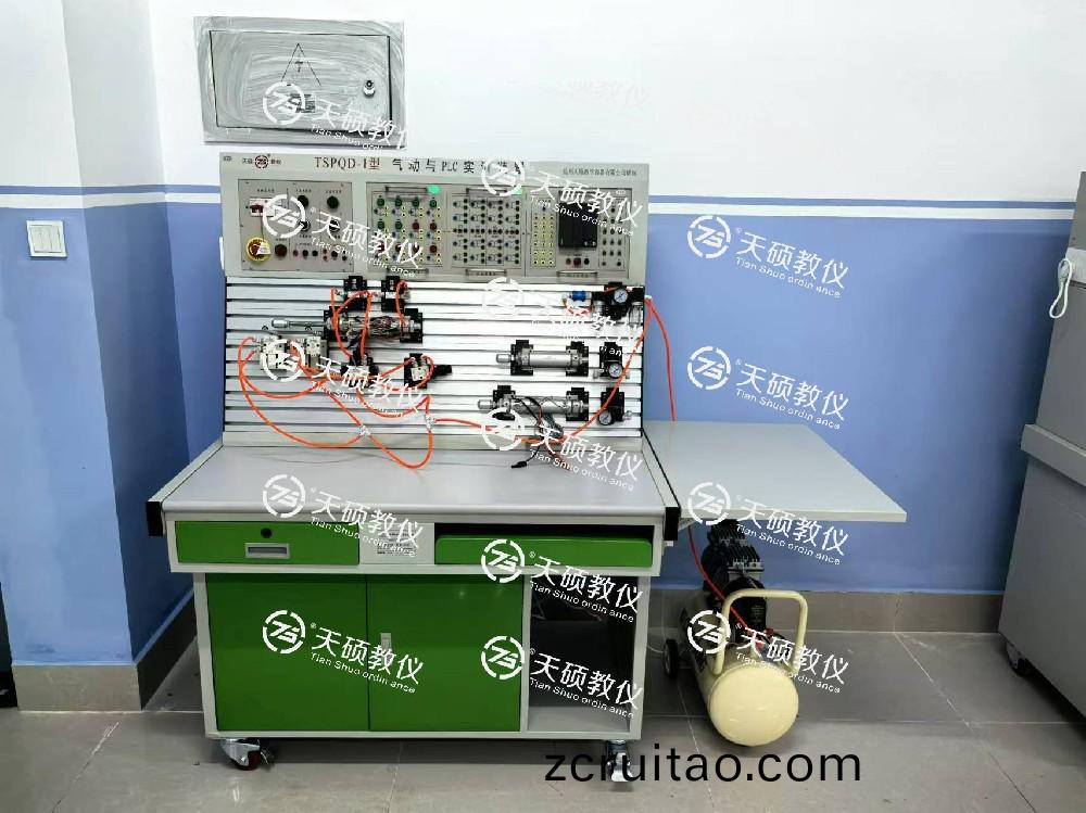 工業(yè)(ye)氣動(dong)實(shi)訓(xùn)(xun)室