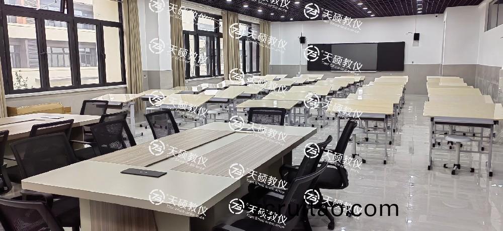 機(jī)械(xie)製(zhi)圖(tu)實(shi)訓(xùn)室